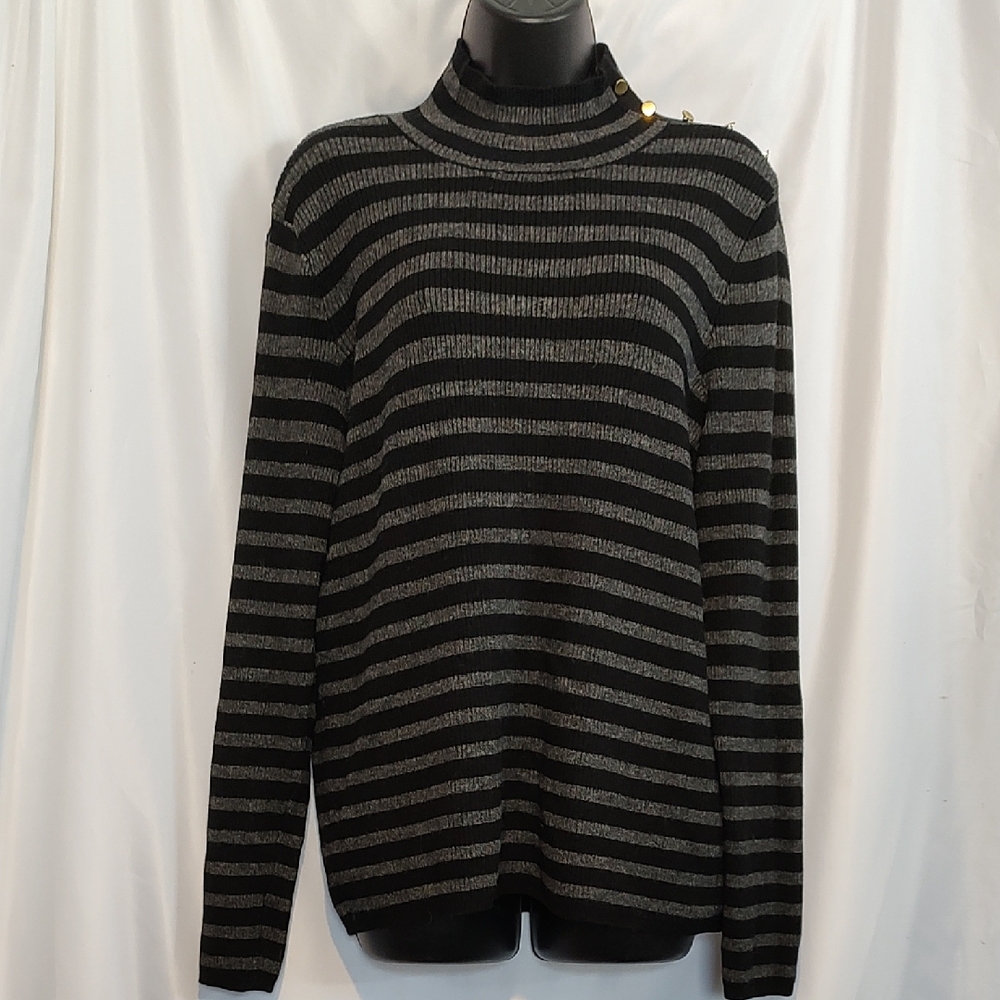 CB Casual Black and Gray Striped Turtleneck Sweater